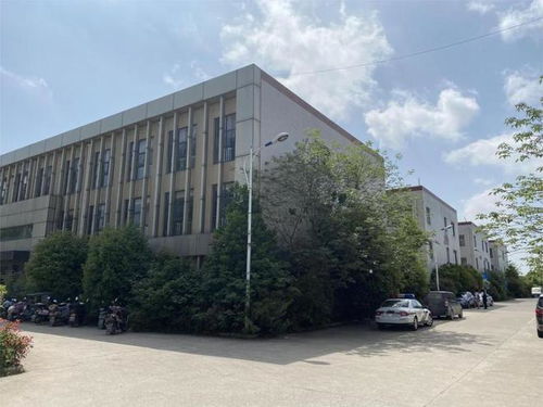 跨界布局 建筑公司2433万竞得常州服装厂，厂房资产背后的战略考量